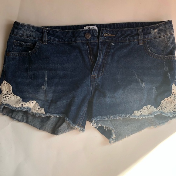 Vero Moda Shorts - Picture 3 of 13